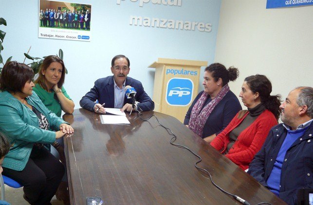 Rueda prensa PP Manzanares Pleno extraordinario (Copiar)