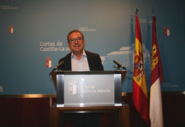 Antonio Martínez en rueda de prensa (Copiar)