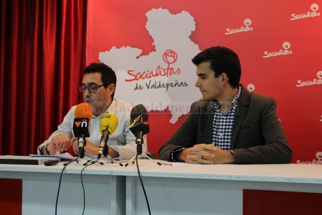 Antonio del Pino y José Manuel Patón en rueda de prensa