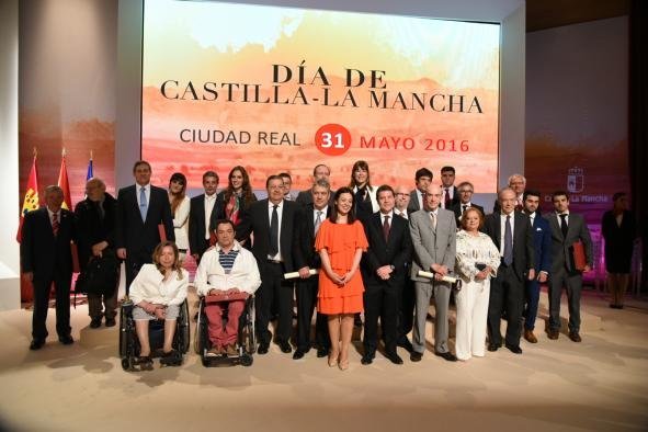 Foto de familia Día de Castilla-La Mancha