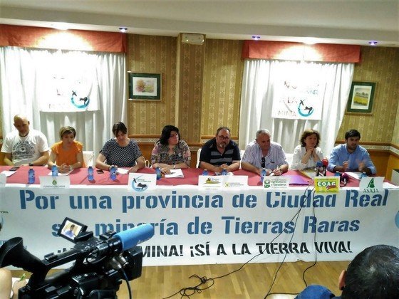 Rueda de prensa en Ciudad Real     (06.06.2017) (Copiar)