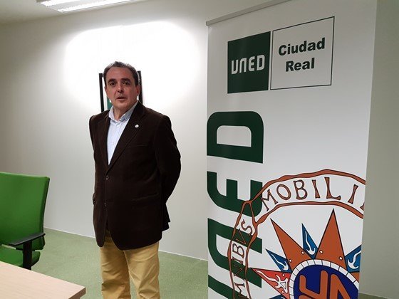 Pedro Sánchez nuevo director UNED (Copiar)