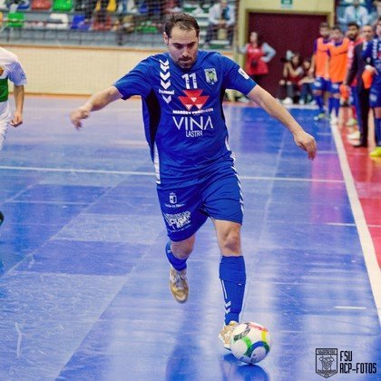 Kikillo con el balón en su última temporada en el FS Valdepeñas.  Foto ACP-FSValdepeñas (Copiar)