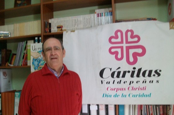 En la foto de archivo, Carmelo Imedio, ex director de Cáritas Interparroquial de Valdepeñas En la foto de archivo, Carmelo Imedio, ex director de Cáritas Interparroquial de Valdepeñas
