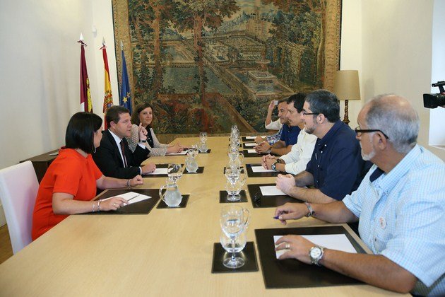Reunión del Presidente García-Page con el comité de empresa de Elcogás Reunión del Presidente García-Page con el comité de empresa de Elcogás