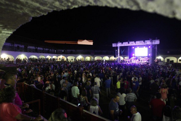 concierto medina azahara almaden lleno (Copiar)