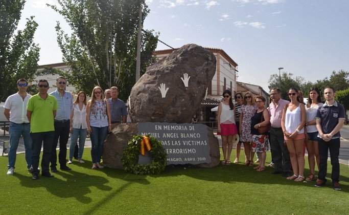 acto homenaje victimas del terrorismo-Almagro (8) (Copiar)