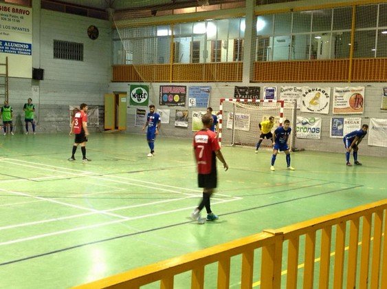 foto imagen partido pretemporada en Infantes (Copiar)