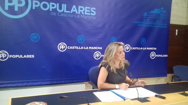 Lola Merino en Rueda de prensa (1) (Copiar)