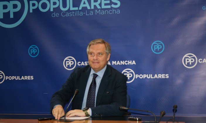 Cañizares en rueda de prensa