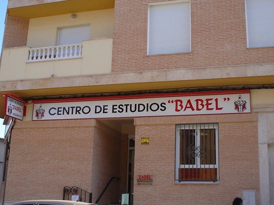 Centro de Estudios BABEL en Valdepeñas Centro de Estudios BABEL en Valdepeñas