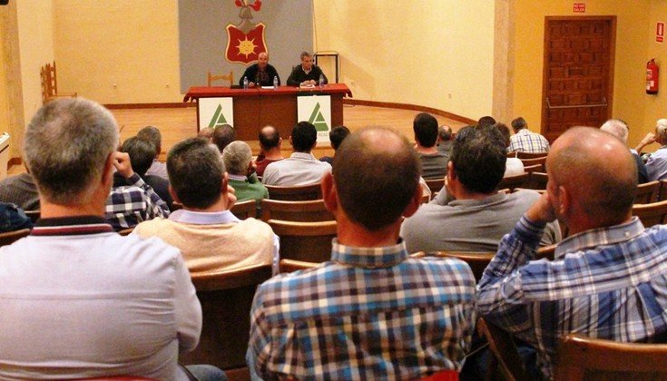 Asamblea ASAJA-1 (1) (Copiar)