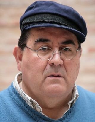 Joaquín Brotóns, poeta valdepeñero Joaquín Brotóns, poeta valdepeñero