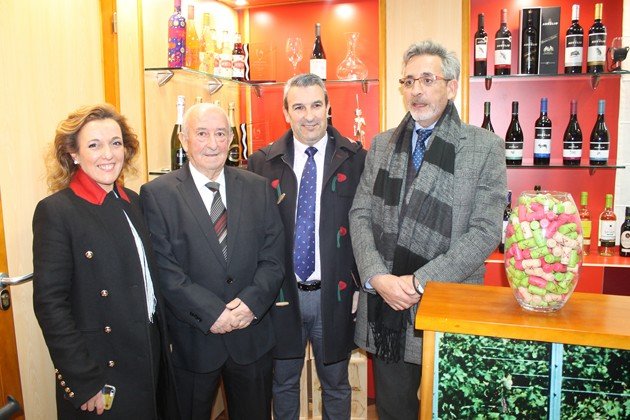 Navarro López inaugura sus instalaciones en el centro de Valdepeñas Navarro López inaugura sus instalaciones en el centro de Valdepeñas
