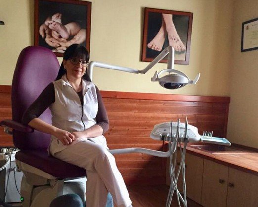Maribel Lillo en su consulta Maribel Lillo en su consulta