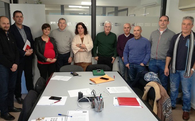 IMAGEN DE LA REUNION ENTRE PSOE Y SINDICATOS DE PRISIONES (Copiar)