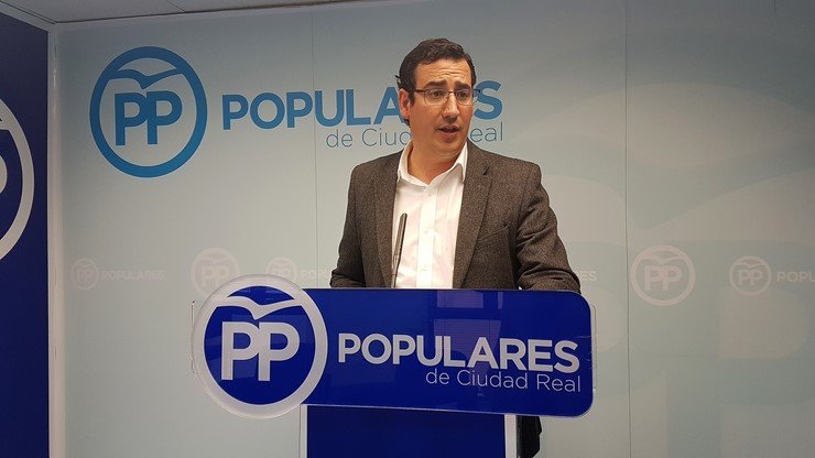 Manuel Borja en rueda de prensa Manuel Borja en rueda de prensa
