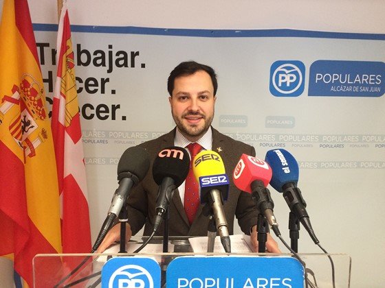 Eduardo García Villajos en rueda de prensa Eduardo García Villajos en rueda de prensa
