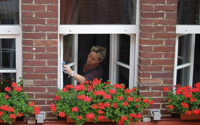 washing-windows-394158_960_720 (Copiar)