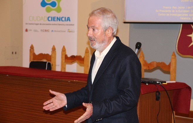 Charla CSIC, cambio climático. José Luis Rubio en La Solana
