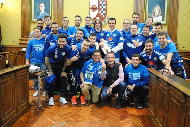 Recepción del FS Valdepeñas en el Ayuntamiento tras ascender a primera división. Recepción del FS Valdepeñas en el Ayuntamiento tras ascender a primera división.