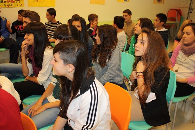 Jóvenes solaneros (Copiar)