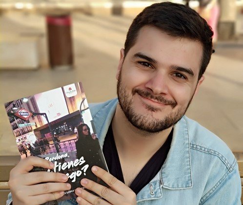 Fran López Castillo nos presenta su novela "Perdona, ¿tienes fuego? Fran López Castillo nos presenta su novela "Perdona, ¿tienes fuego?