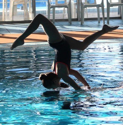 Olimpiadas Escolares de Natación y exhibición del CN Valdepeñas Olimpiadas Escolares de Natación y exhibición del CN Valdepeñas