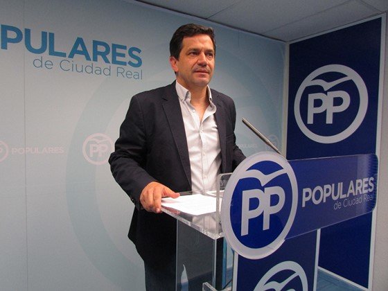 Miguel Ángel Valverde en rueda de prensa