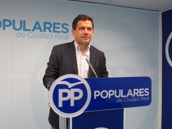 Valverde en rueda de prensa Valverde en rueda de prensa
