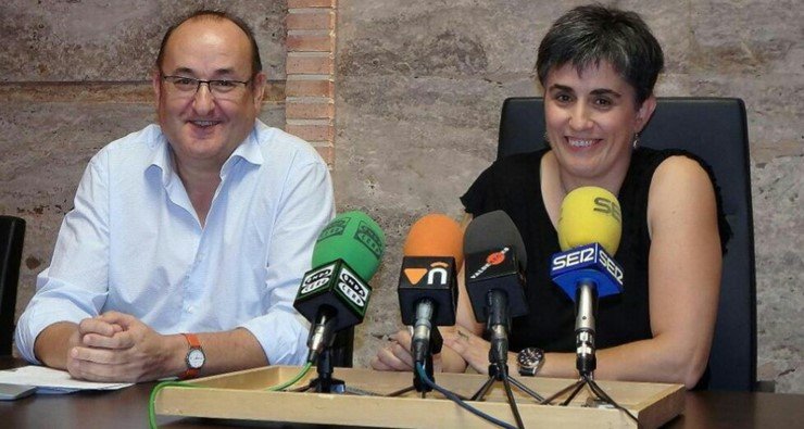 Coordinadora Local de Izquierda Unida y Portavoz Grupo Municipal (Copiar)