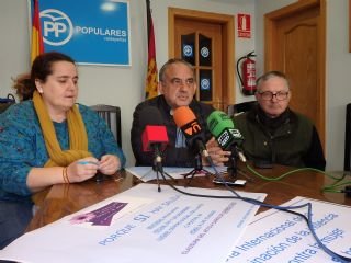 Presentación del acto del Partido Popular de Valdepeñas contra la violencia de género Presentación del acto del Partido Popular de Valdepeñas contra la violencia de género