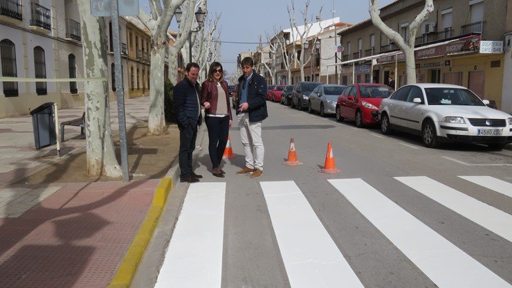 Pintura pasos de peatones 20-2-2019 (2) (Copiar)