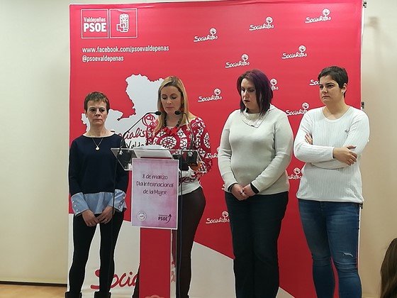 Rueda de prensa del PSOE Valdepeñas para el 8 de marzo