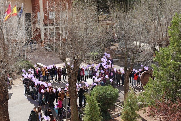 Actos conmemorativos del Día Internacional de la Mujer en el IES Gregorio Prieto Actos conmemorativos del Día Internacional de la Mujer en el IES Gregorio Prieto