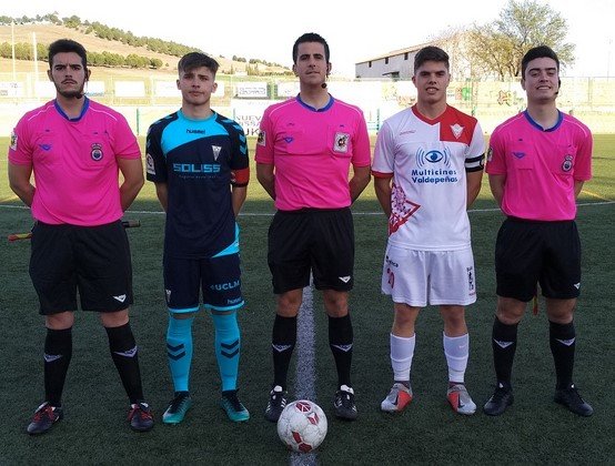 Trio arbitral y capitanes (Copiar)