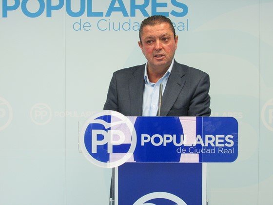 Martín-Toledano en rueda de prensa Martín-Toledano en rueda de prensa
