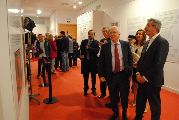 Exposición prensa en Valdepeñas Exposición prensa en Valdepeñas