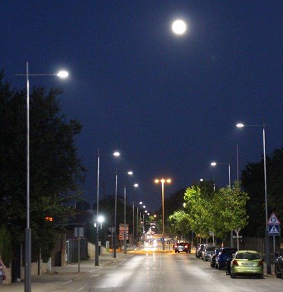 Avenida de la Constitución con nuevas farolas led (Copiar)