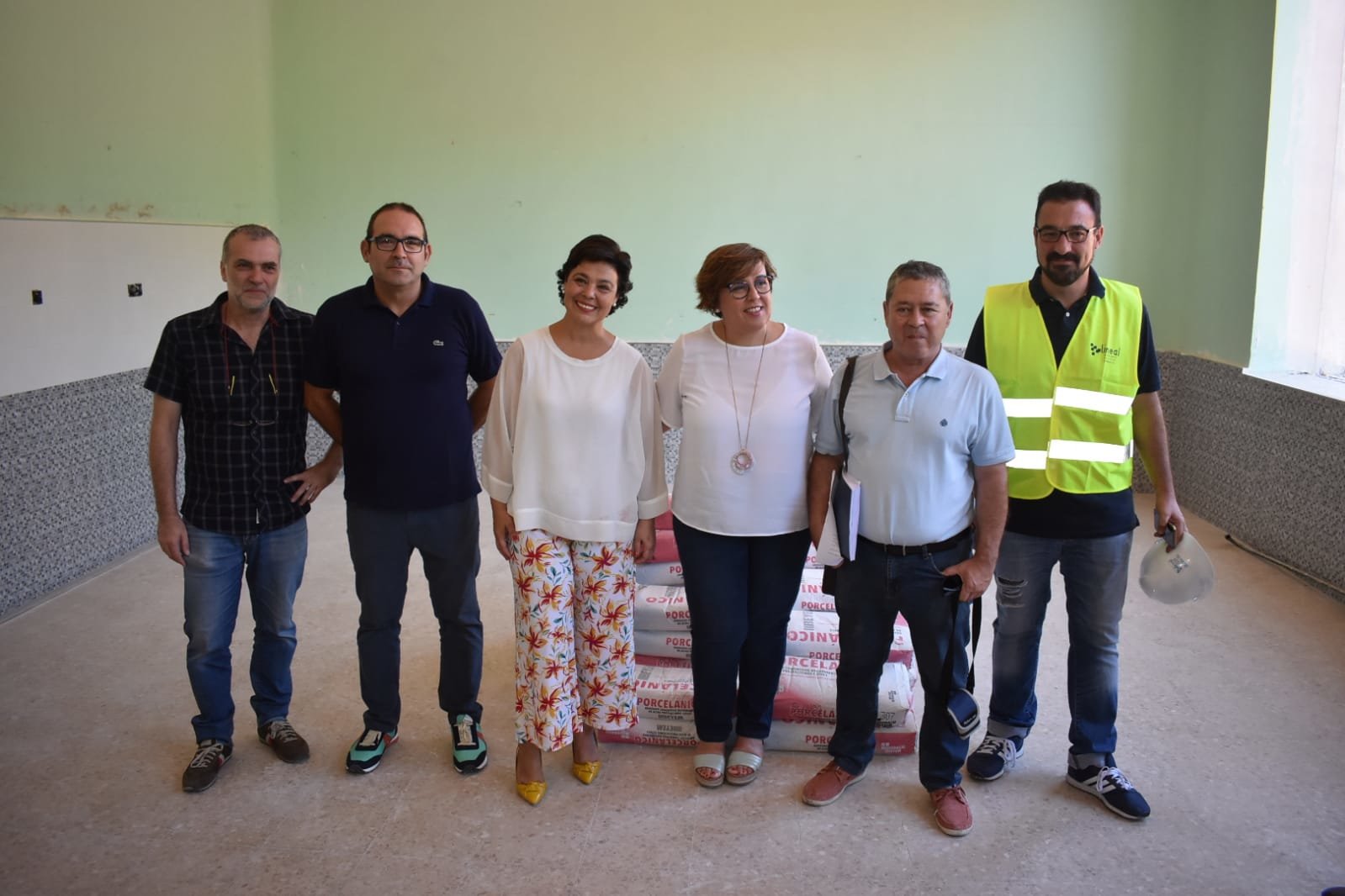 Olmedo visita las obras del comedor del CEIP Carlos Eraña Olmedo visita las obras del comedor del CEIP Carlos Eraña
