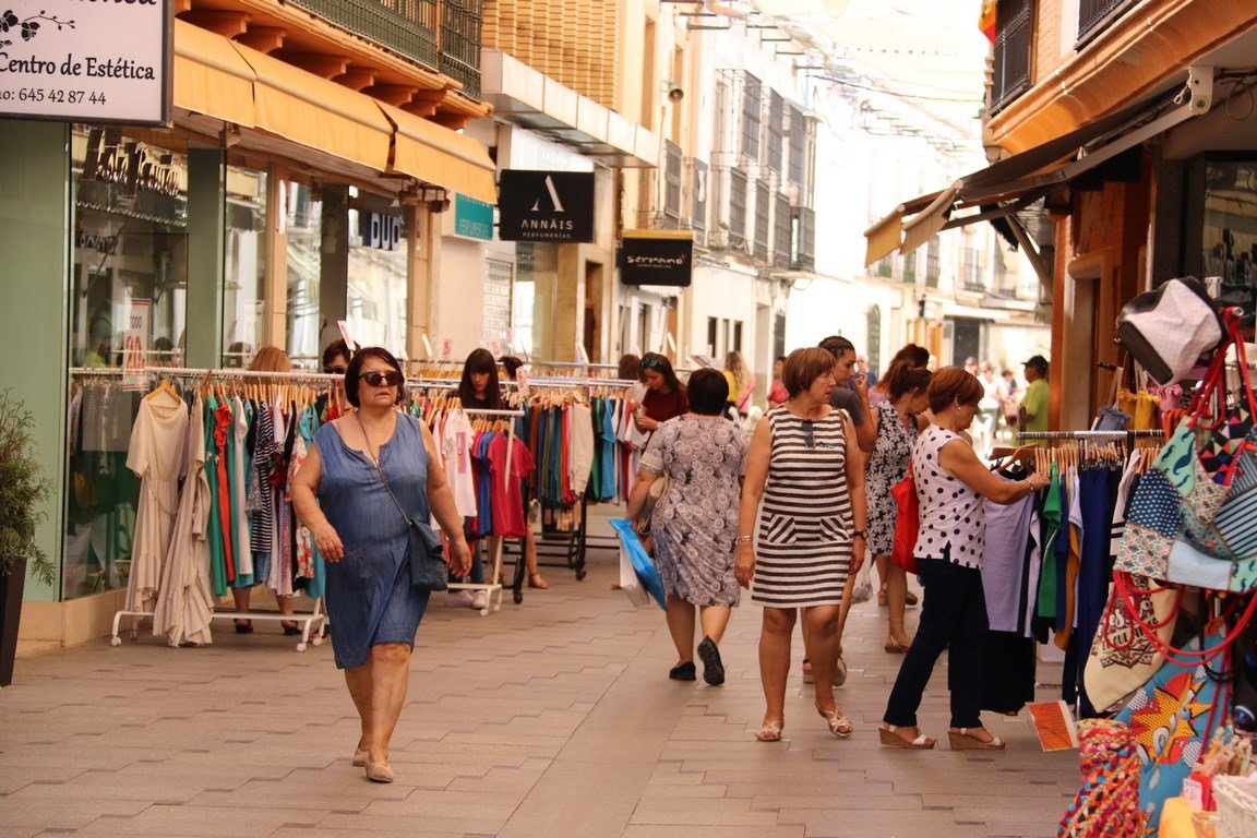 Compras en la calle Empedrada Compras en la calle Empedrada