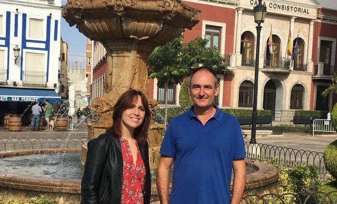 En la foto Victoria Maroto junto a Luis Benítez de Lugo En la foto Victoria Maroto junto a Luis Benítez de Lugo