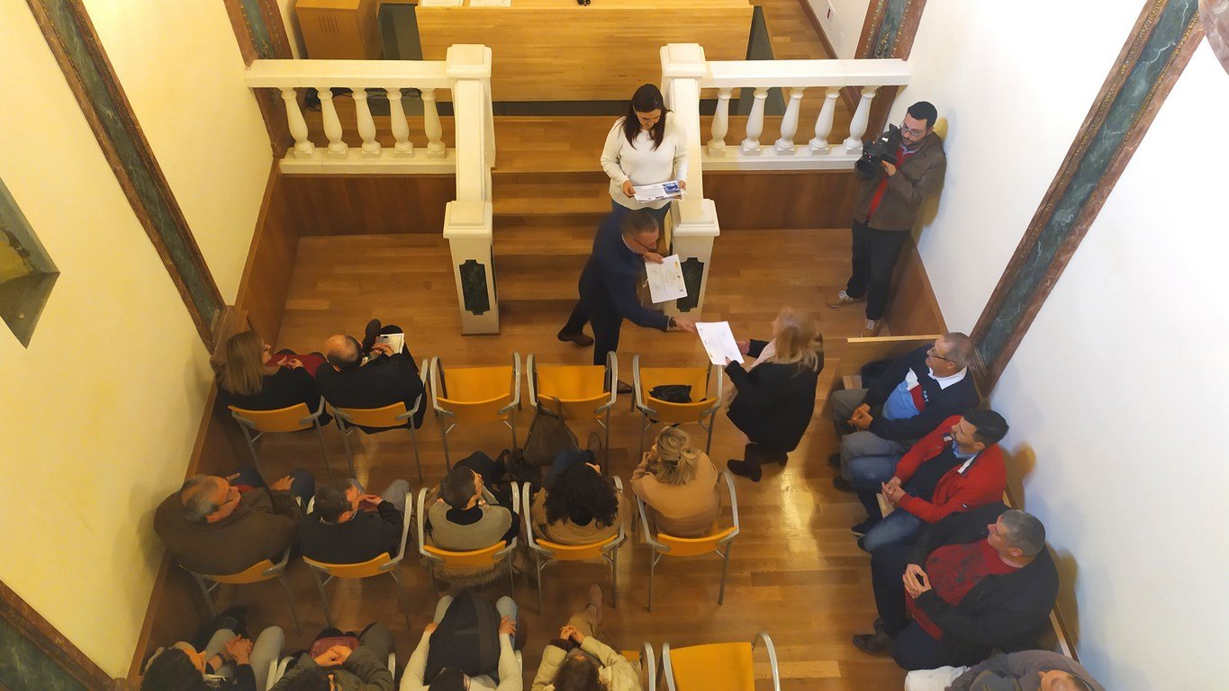 ENTREGA DIPLOMAS