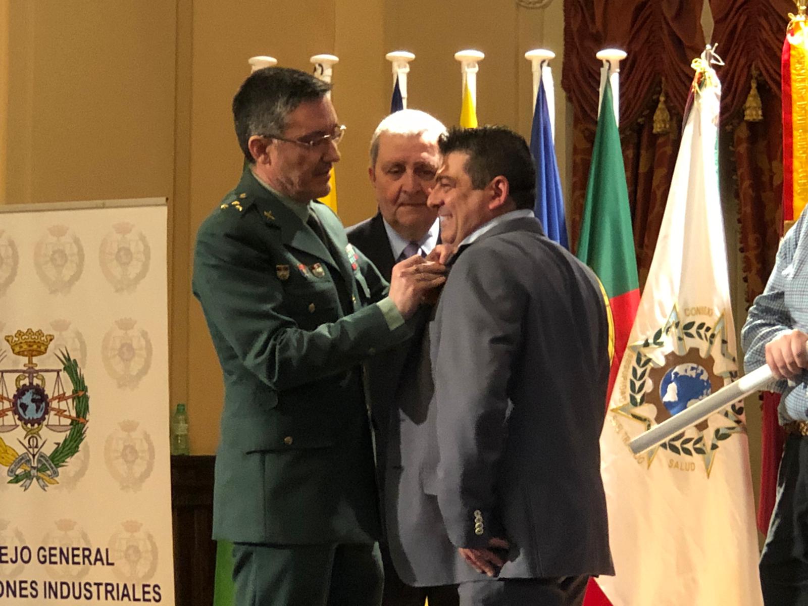 Tomás García Castro y el presidente del Viña Albali Valdepeñas, Luis Palencia Tomás García Castro y el presidente del Viña Albali Valdepeñas, Luis Palencia