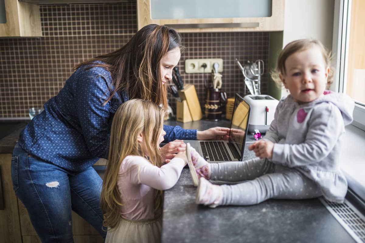 Claves para compatibilizar teletrabajo y niños Claves para compatibilizar teletrabajo y niños