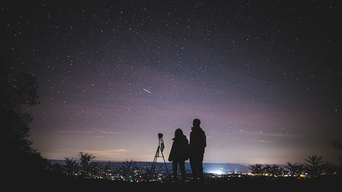 Perseidas 2020: Cómo sacar fotos a la lluvia de estrellas con tu móvil. Foto Unsplash.